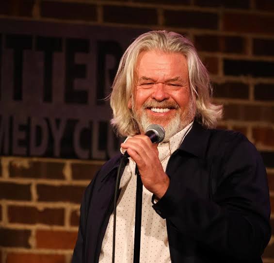 Crowd at a Ron White show